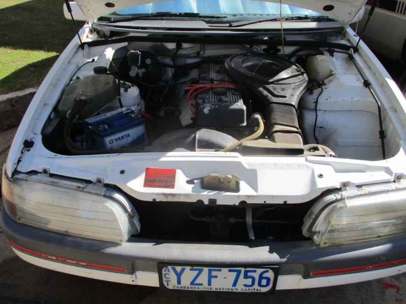 EA FORD FALCON SEDAN 4.0 LITRE ENGINE 5 SPEED MANUAL62937625113603111