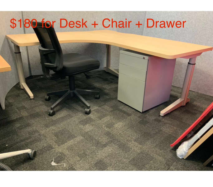 Only 180 for set of desk chair and drawe628633836112651119