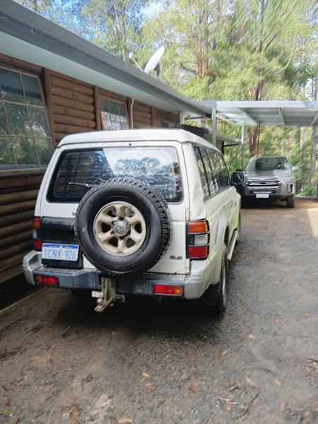 1996 MITSUBISHI PAJERO GLS LWB (4x4) 5 SP MANUAL 4x4 4D WAGON62934695330178113