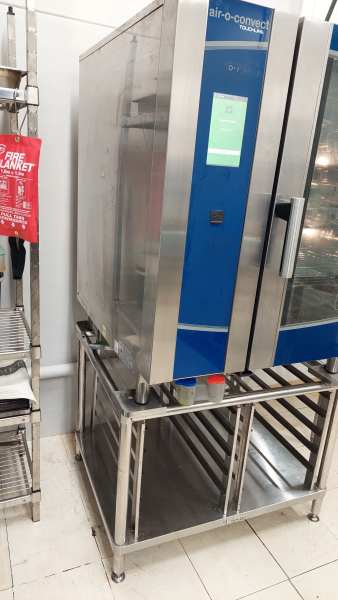 Combi Oven Electrolux 10 Tray with Stand63022179325441111