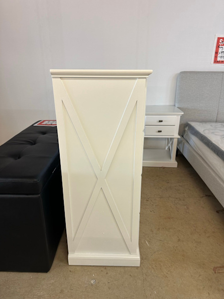 Boston White Tallboy62863407140995114