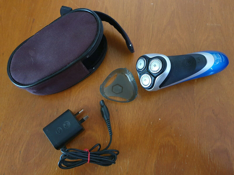 Portable ELECTRIC SHAVER630181752135701127