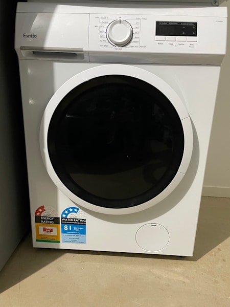 For Sale:  Front Load Washing Machine 8kg63022634058242111