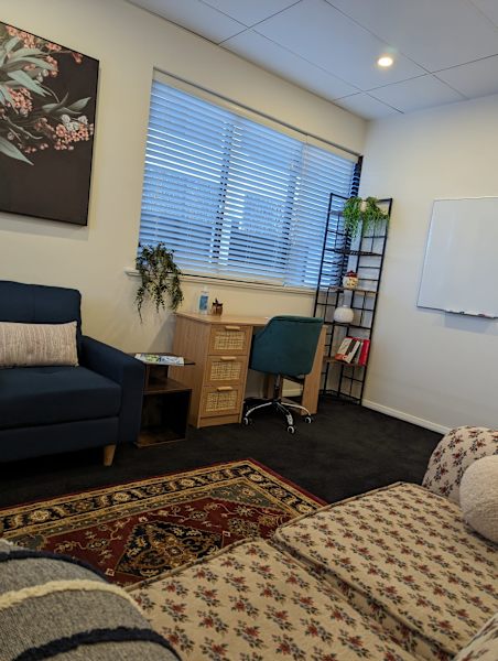 therapy office / consulting room for lease $80/day62930684091139112
