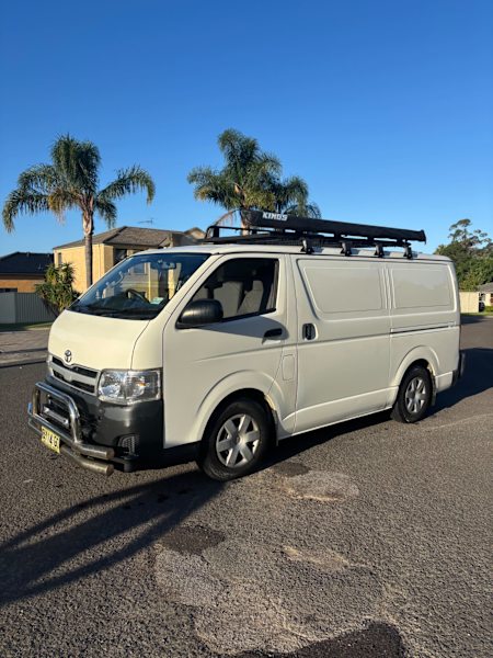 2013 TOYOTA HIACE LWB 5 SP MANUAL 4D VAN62934707789059111