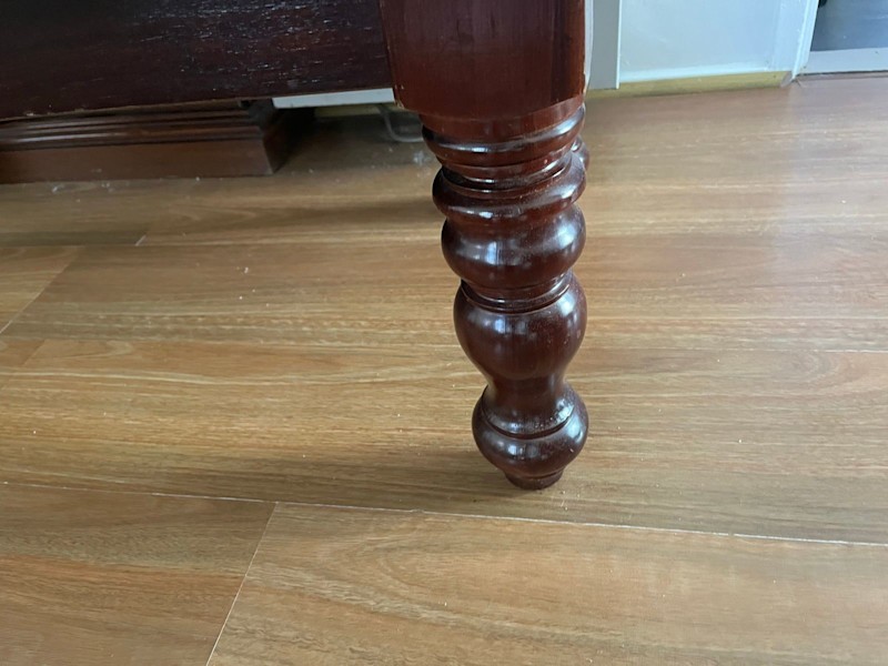 Beautiful coffee table 62929669248514112