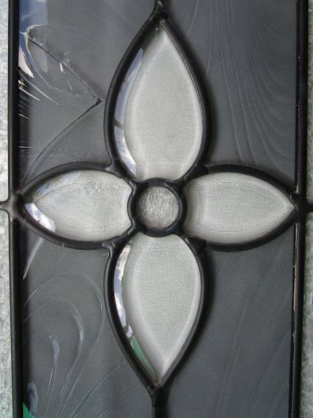STAINED GLASS PANEL - CLEAR GLASS/SMOKY GREY GLASS - ANTIQUE - DAMAGED63007594815234113
