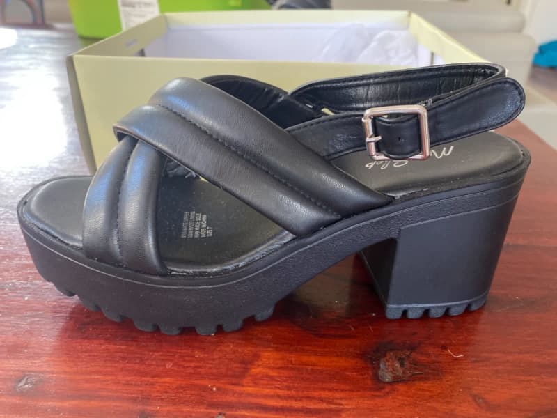 Miss Shop Black shoes | Women's Shoes | Gumtree Australia Vincent Area -  Mount Hawthorn | 1311226897