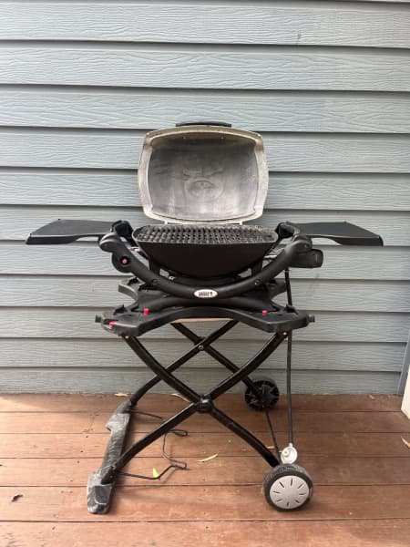 Stand for weber baby clearance q