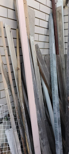 Free timber planks63012443899650112