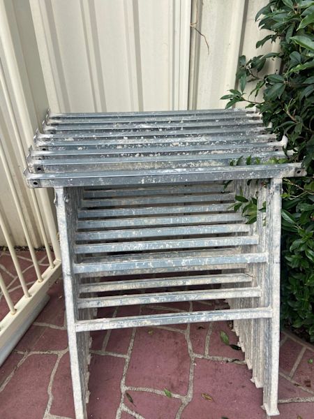 Bricklayers Trestles630129149301771123