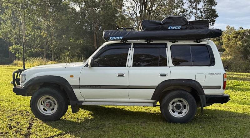 Toyota Land Cruiser62937624661378113