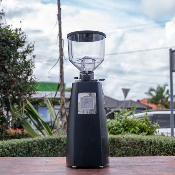 Used Robur E Black Tall Coffee Grinder,New Blades,Excellent Condition630208482394901121