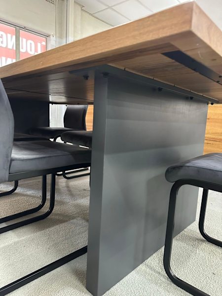 Barwon 9PCE Dining Suite62863407257730113