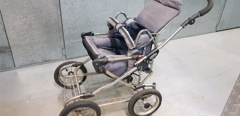 Emmaljunga pram for sales sale