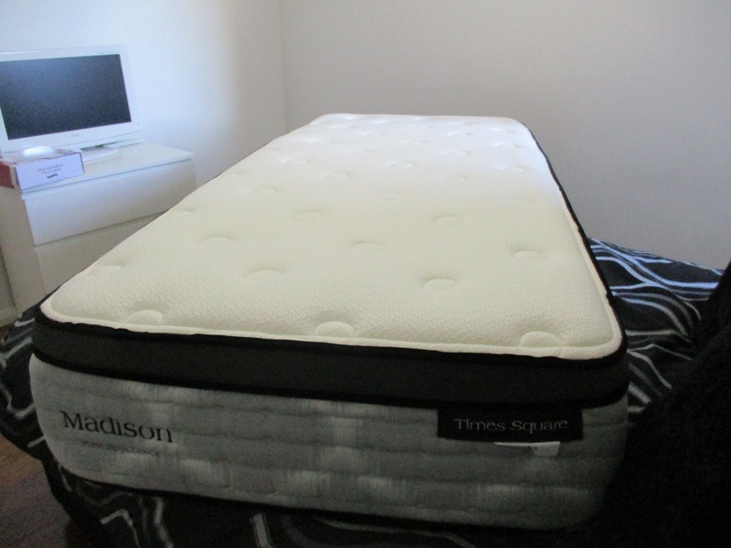 Long Single mattress  (medium)628634079408651129