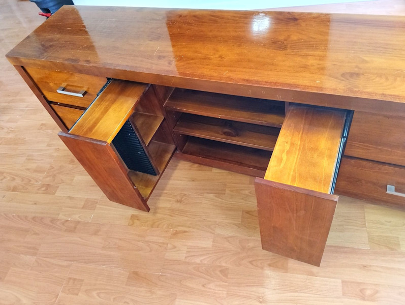 entertainment unit62863411402755112