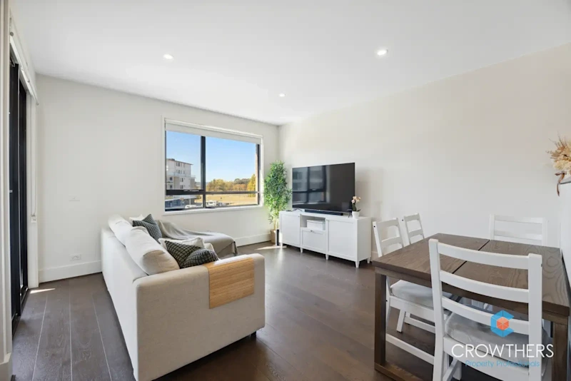 Stylish Apartment Living in Kingston63437626253058113