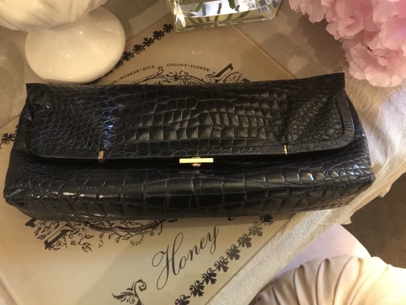 Authentic YSL Leather Shoulder Bag GP Fold Magnet Black 