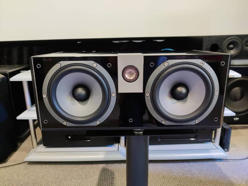 focal chorus cc800v center