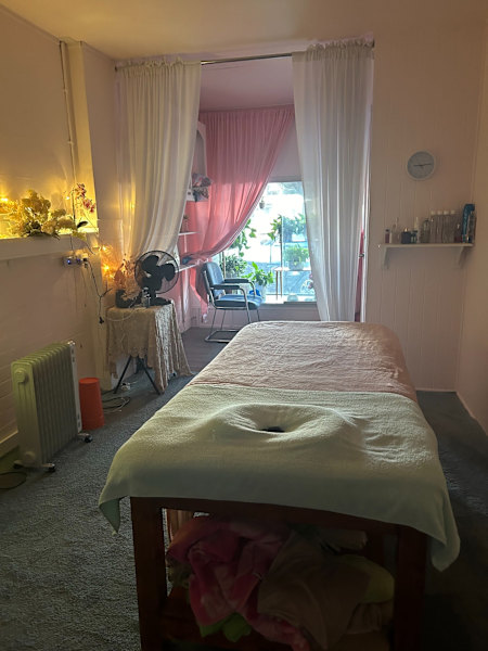 Massage Business for Sale - Moe63007395478019112