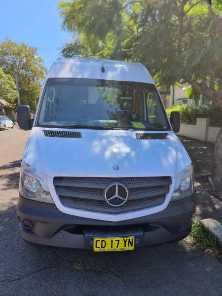 Mercedes-Benz Sprinter 16 seater62934701993217112