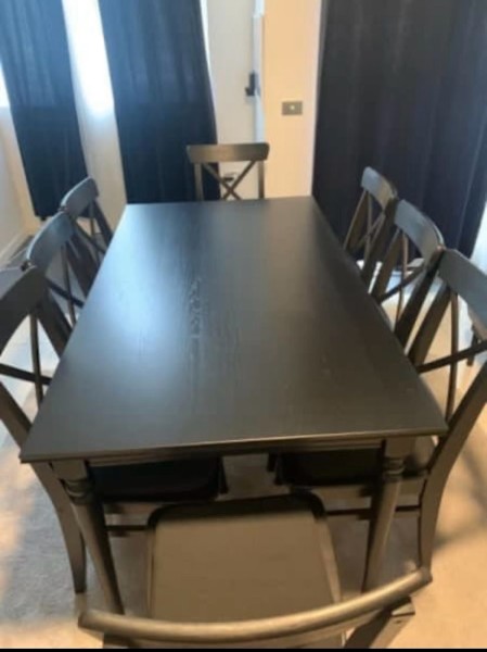  6 - 10 Seater Table (extendable) with matching chairs62863383523714114