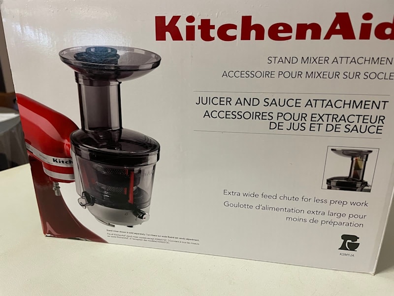 kitchenaid juicer & sauce attachment