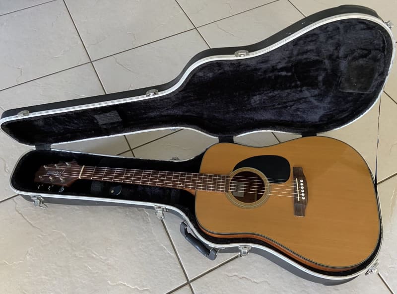 takamine gumtree