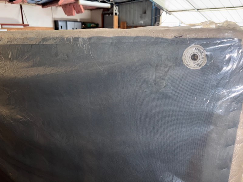 Queen size mattress base - BASE ONLY62863406047747112