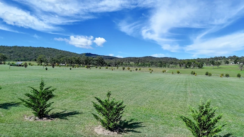 Serene Escape with Stunning Views63438552424706114