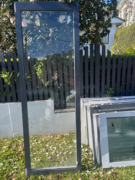 Aluminium bifold door panels x 16630129145498901122