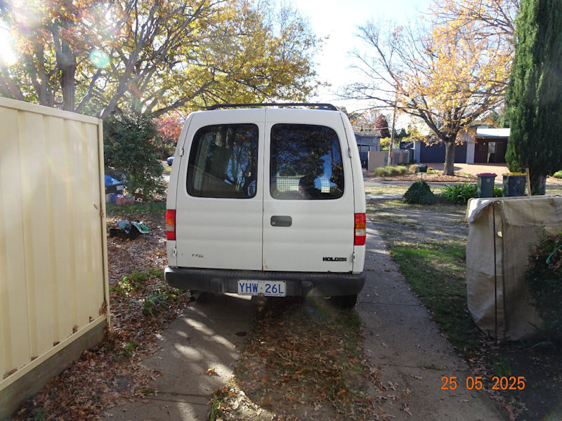1996 HOLDEN COMBO  5 SP MANUAL VAN62935679919105113
