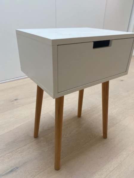 Bedside Table white pdf with one drawer and pine legs62863383540482112