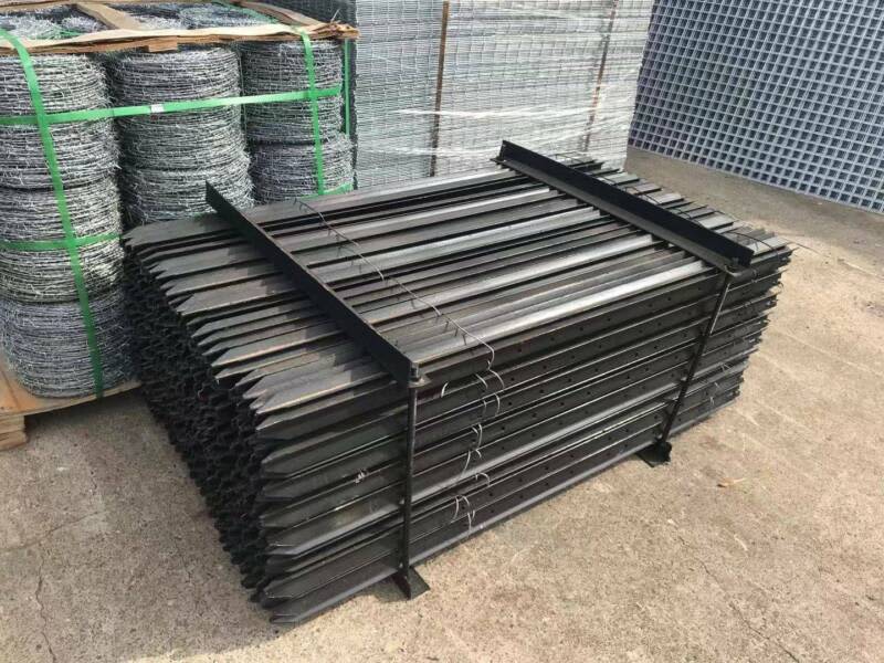 1.35m Bitumen Coated Black Star Pickets - $6.5/ea Inc GST630073945237791117