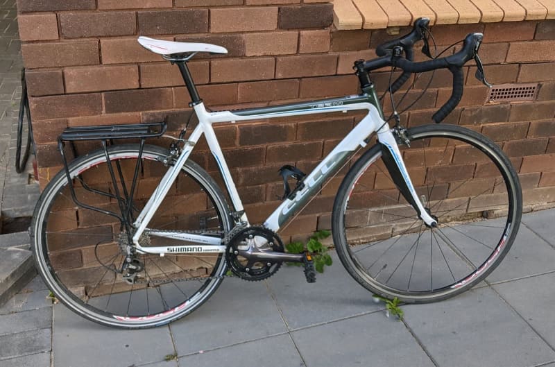 cell team shimano 105 road bike