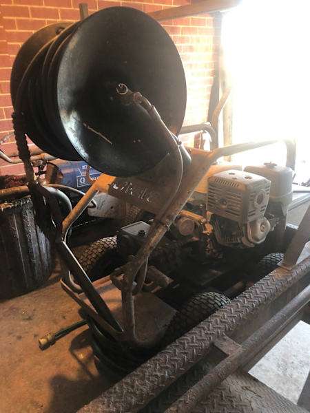 Roofing equipment 63012444679043111