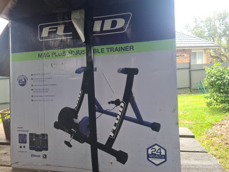 Fluid mag deals plus adjustable trainer