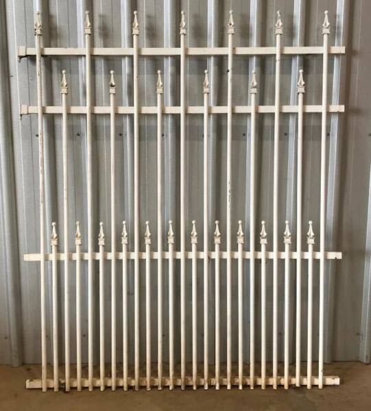 Single Fence Panel - 1070mm High x 760mm Wide630061178990111119