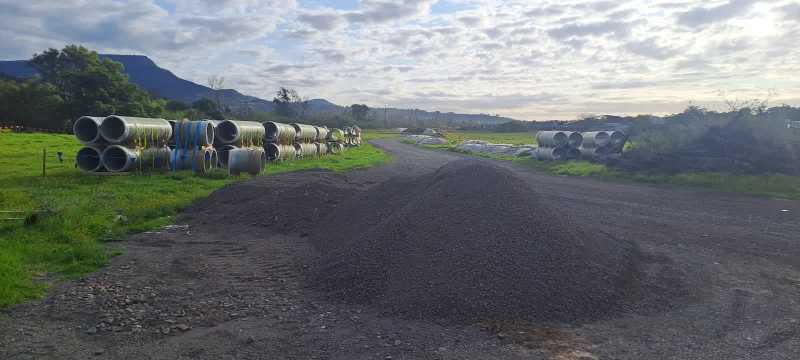 Dapto Land , Light Industrial  C3 River Front , close to Dapto station628827858113301122