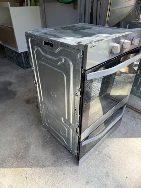 Oven, grill and stove top used 63612126506369114