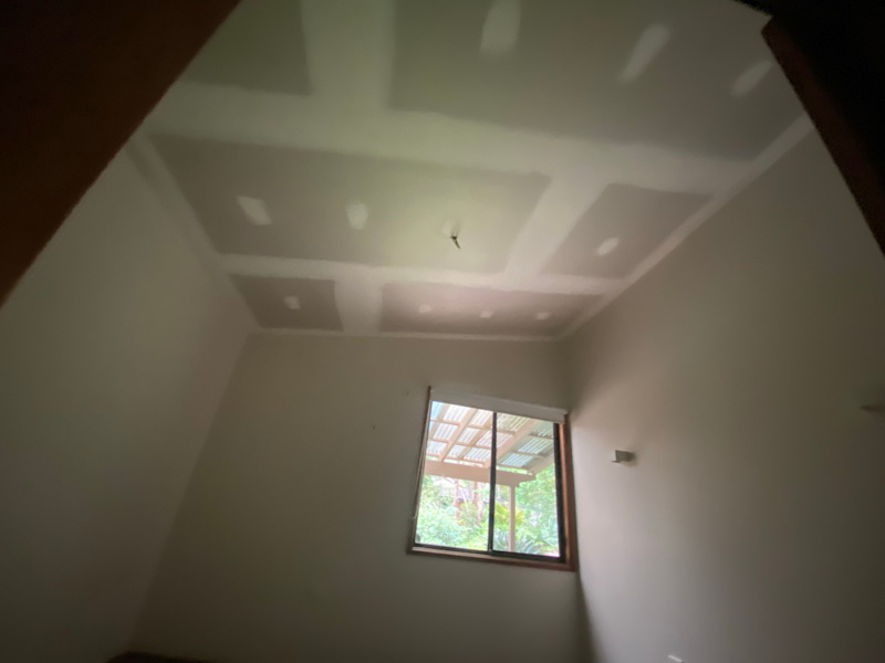 Gyprocking/plastering & carpentry services62863392056577112