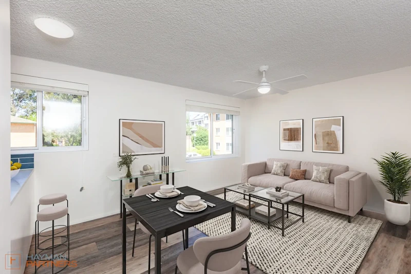 Charming two bedroom unit in prime location62930688791171112