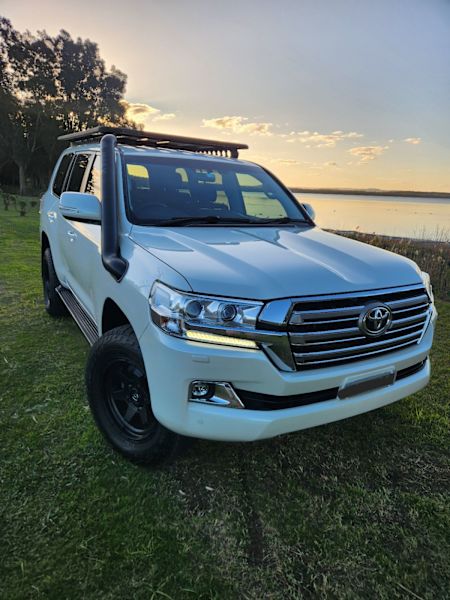 2016 TOYOTA LANDCRUISER VX (4x4) 6 SP AUTOMATIC 4D WAGON62935679776898111