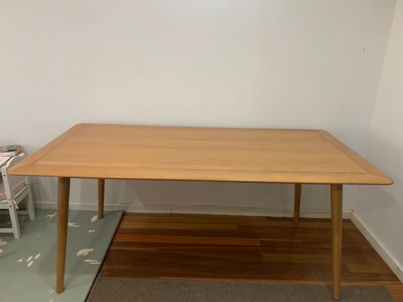 freedom larsson dining table