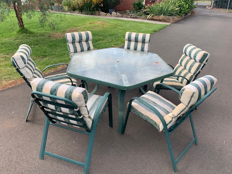 Gumtree Outdoor Dining Table