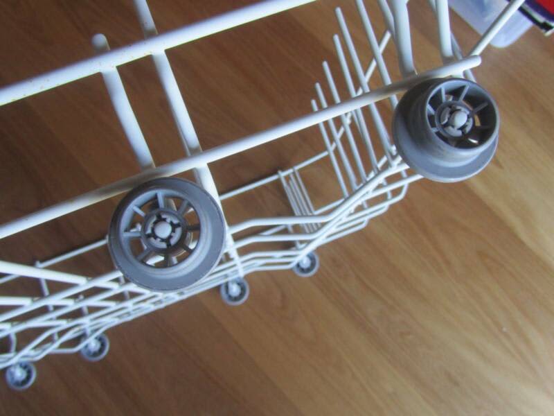 Assorted Bosch Dishwasher Spare Parts - Basket Rack Filter Bearings63020444921091113