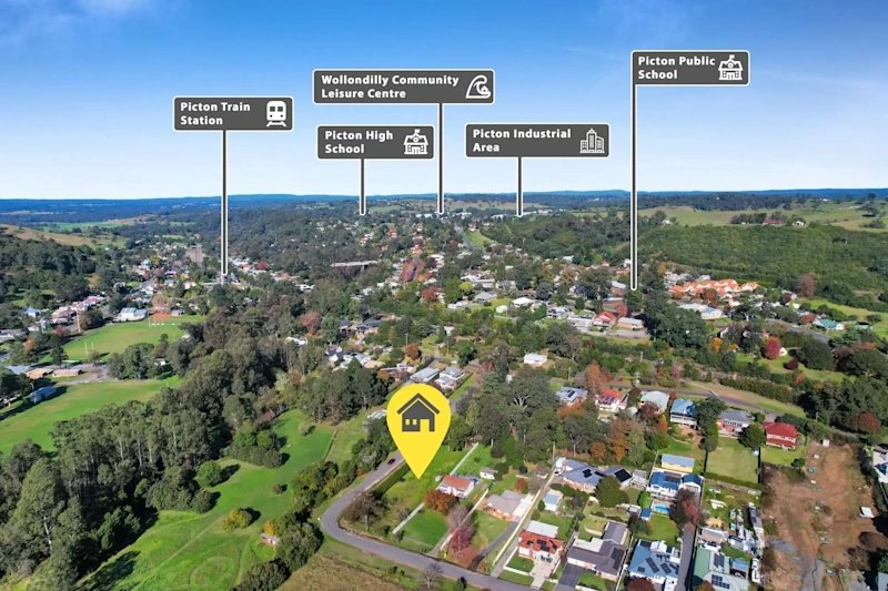 Rare Opportunity - Large Corner Block Close to Town!63006803241218113