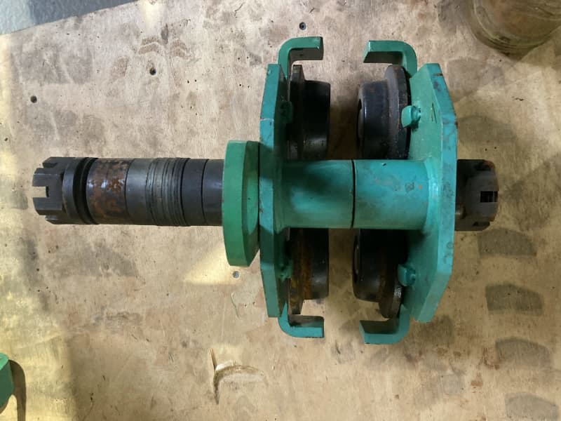 Girder trolley63009142843137111