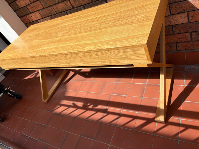 All round desk, computer desk, with drawers62863383318786111